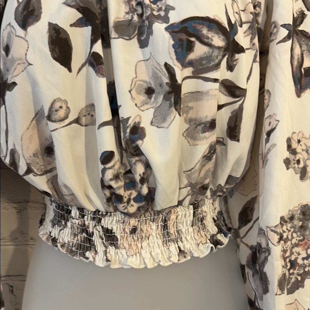 Altar’d State Floral Off-Shoulder Women's Top - Picture 3 of 6